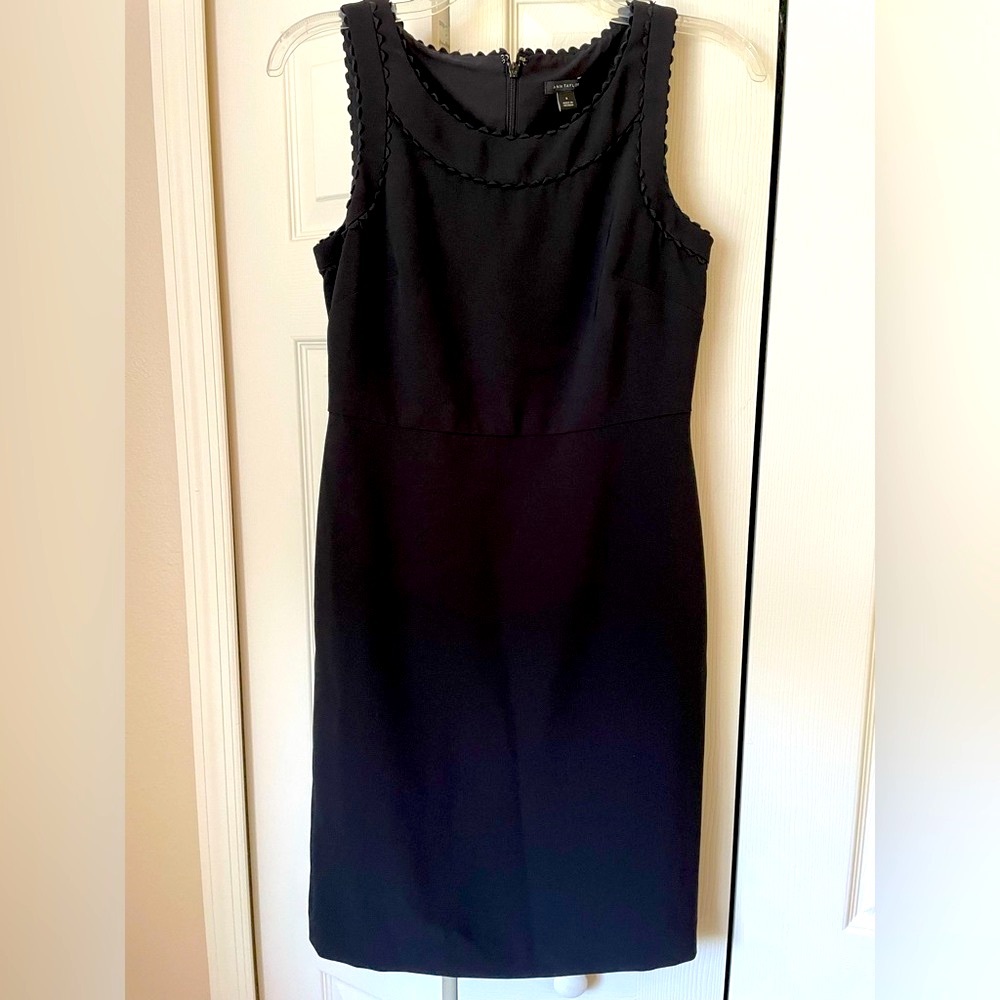 Ann Taylor Elegant Black Sleeveless Dress